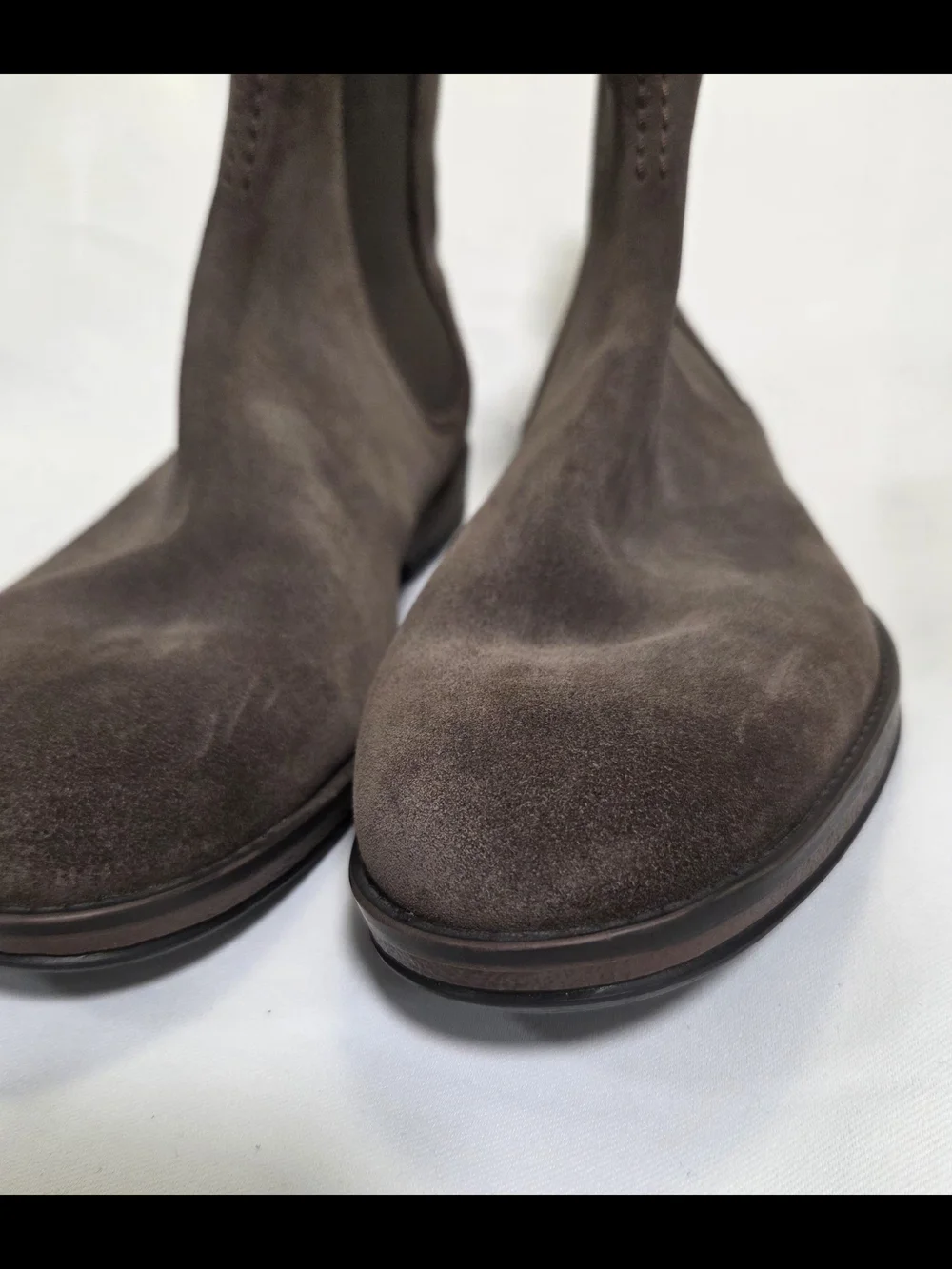 Clarks Men's Dark Brown Suede Chukka Boots